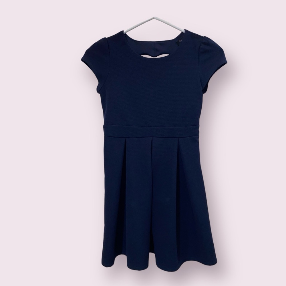 EUC worn once Girls dress with heart cutout in back